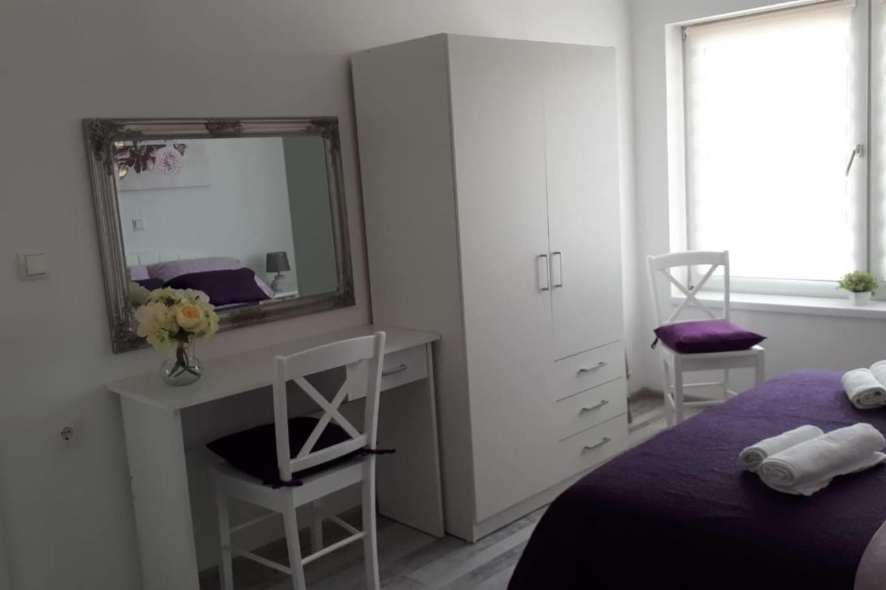 Apartman Lidija Dinjiska Экстерьер фото